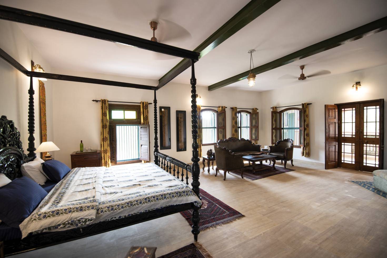 Royal Heritage Rooms & Suites at Haveli Anirudh
